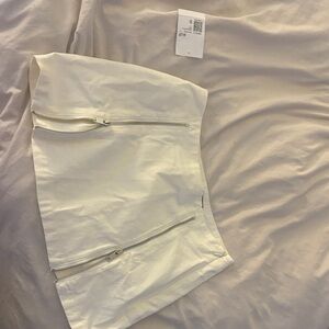 Forever 21 White Mini Skirt with Zipper Details